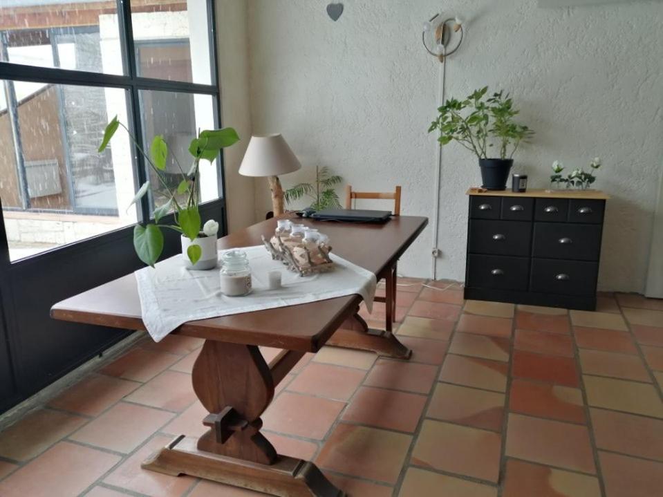 Domaine De Prefaissal Bed and Breakfast Mezel  Exteriör bild